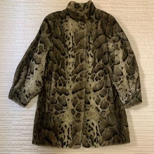 Deville Paris 1980s animal print faux fur coat.